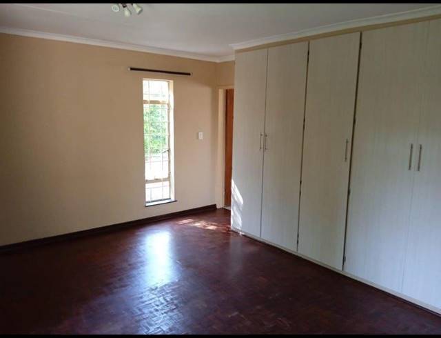 3 BEDROOM HOUSE FOR SALE IN SECUNDA CENTRAL